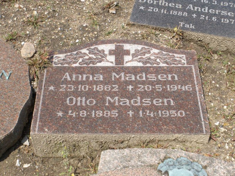 Anna  Madsen                        .JPG